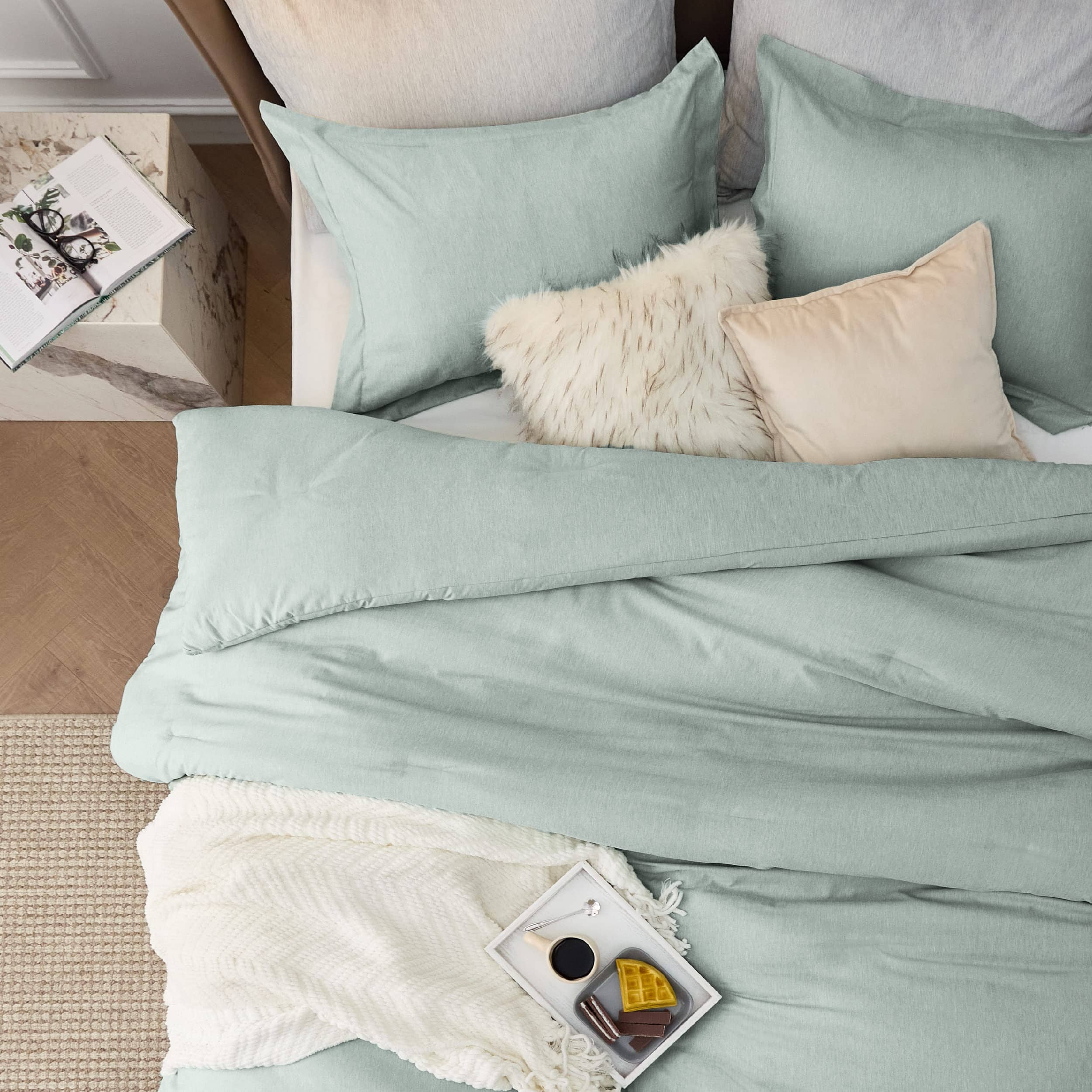 Cationic Dye Comforter Set