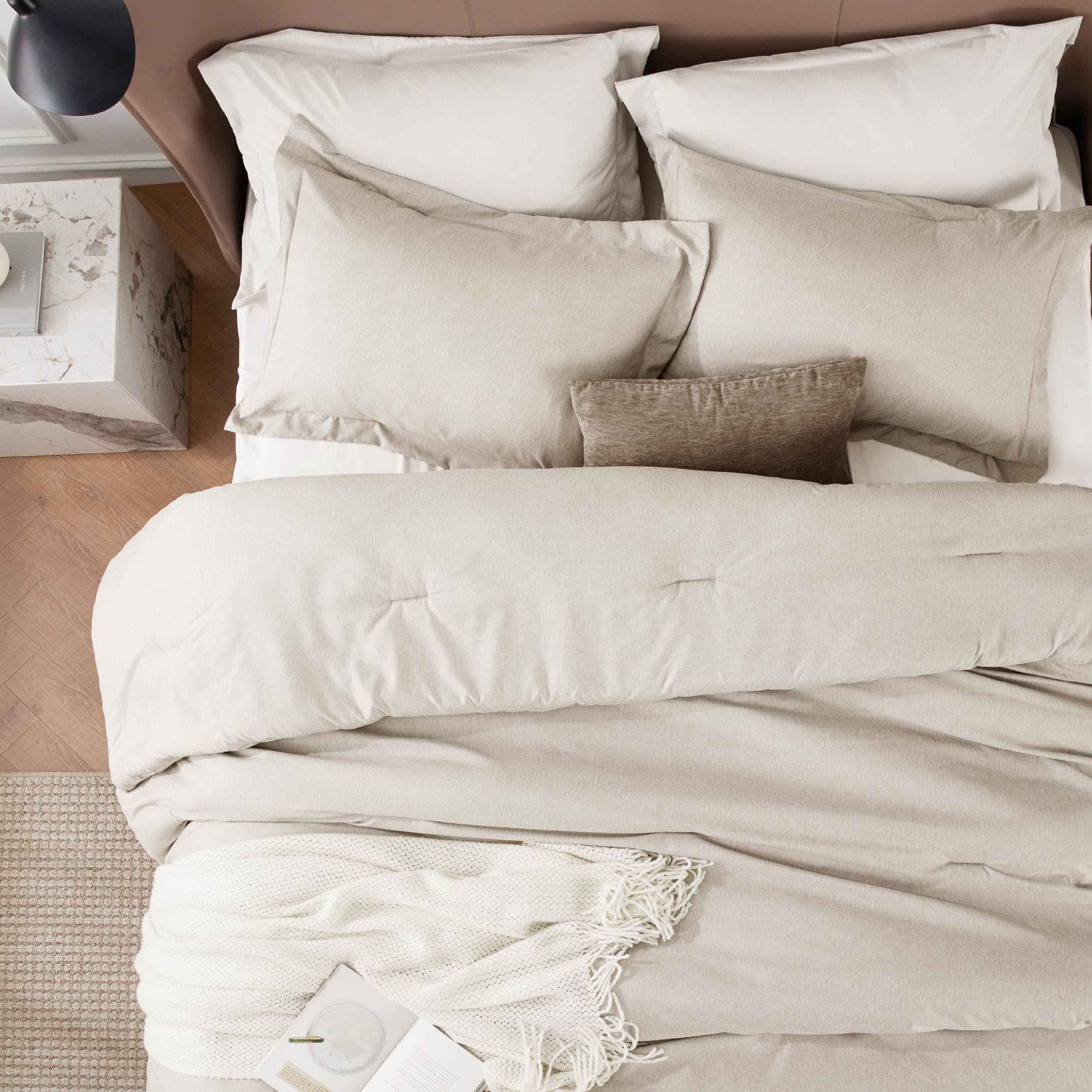 Cationic Dye Comforter Set