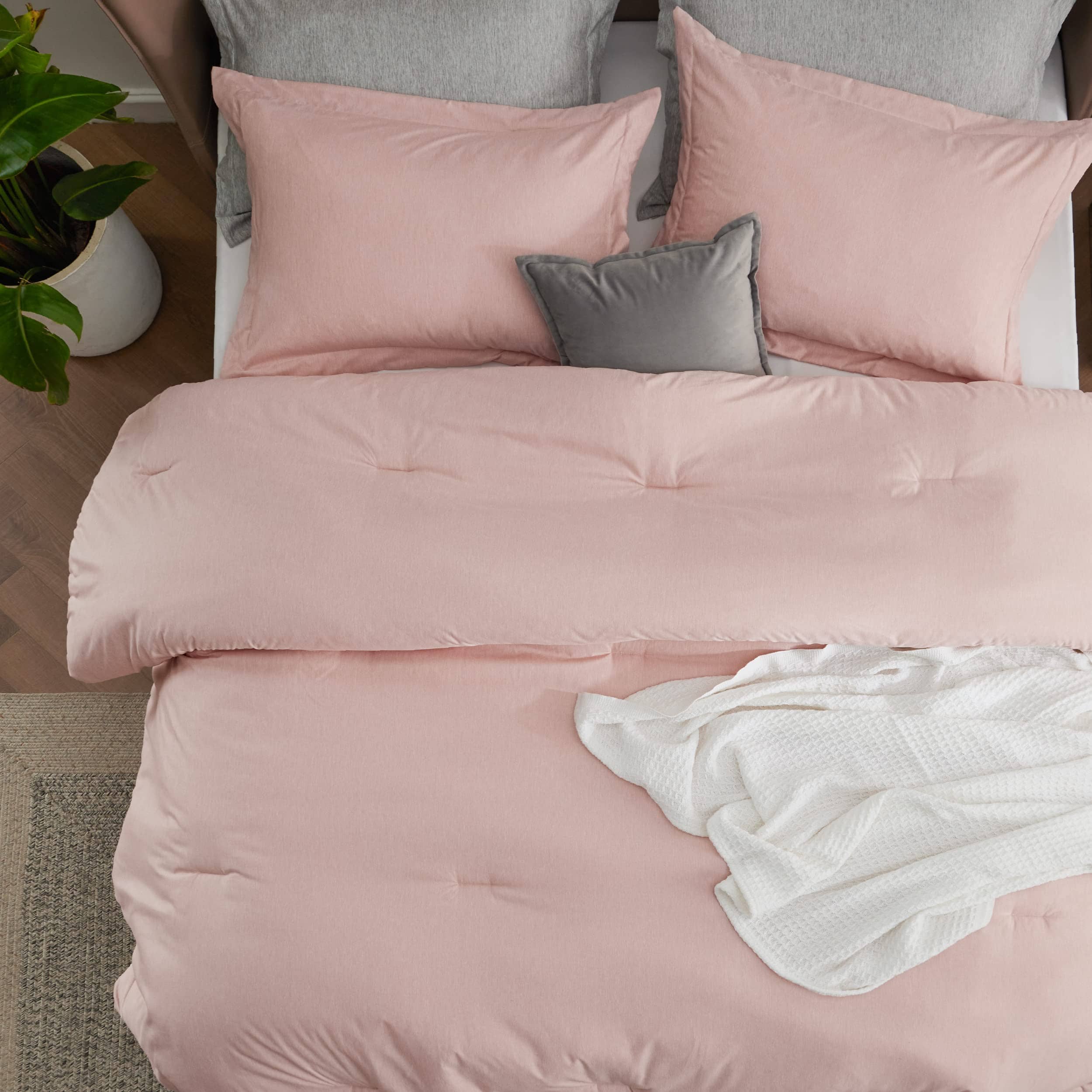 Cationic Dye Comforter Set